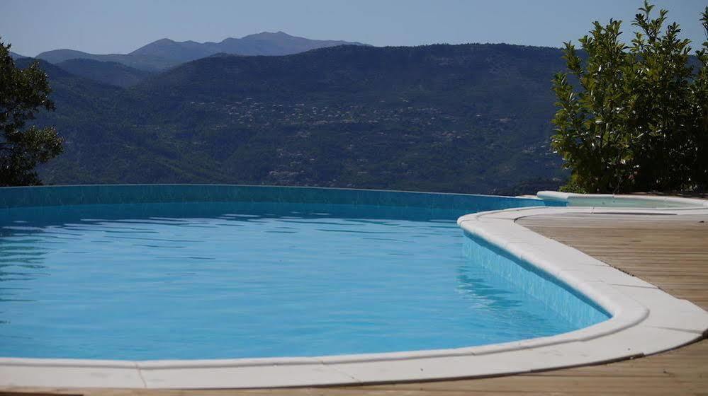 Bed and Breakfast La Vela Peille Екстер'єр фото